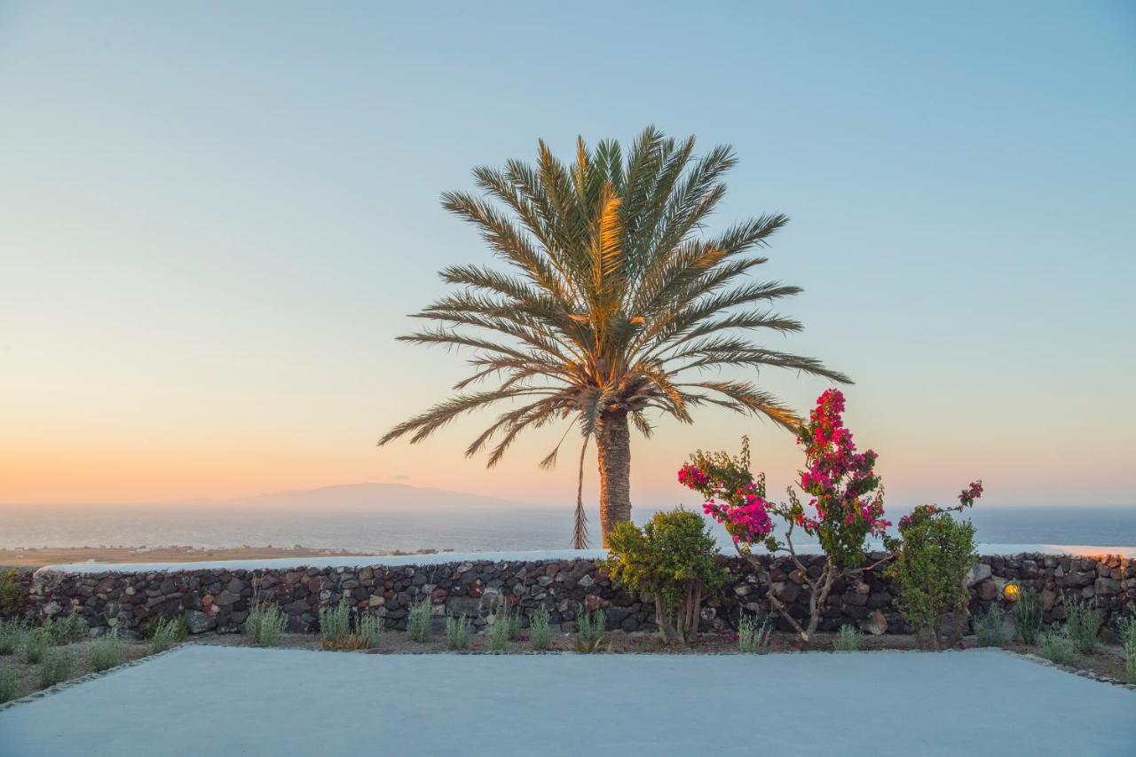 Aqua Serenity Luxury Suites Santorini Foinikiá 外观 照片